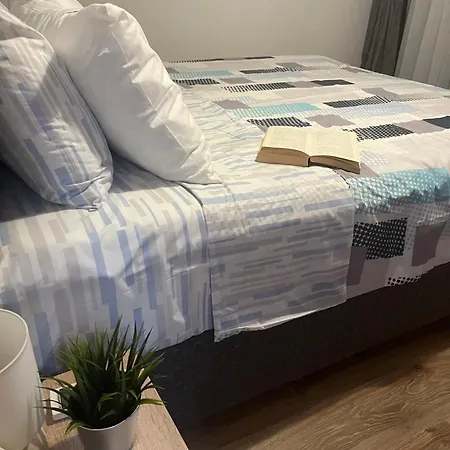 Daire Azzurro Premium On Bulevard Bogoridi